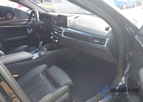 2019 BMW 530E xDrive Iperformance из США, поврежденный, VIN WBAJB1C56KB375892